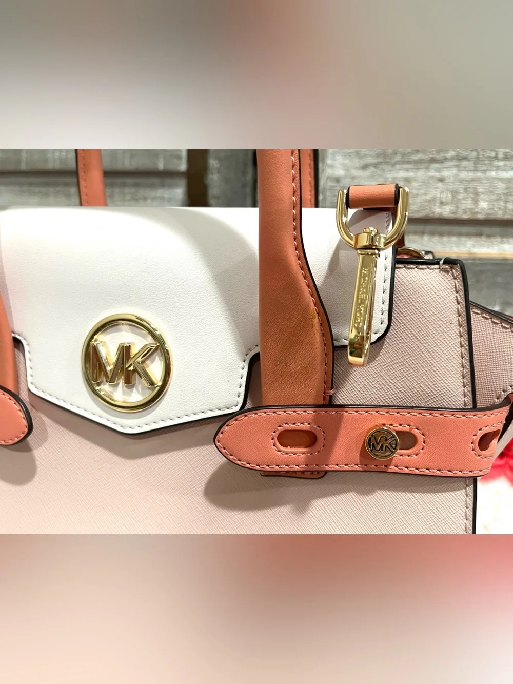 MICHAEL KORS Carmen Saffiano Leather Satchel VGC!